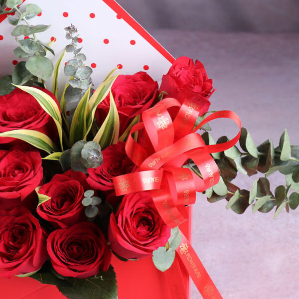 story-enveloped-in-scarlet-roses-9725390fl-B_0 Story Enveloped In Scarlet Roses